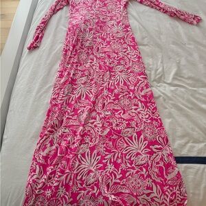 Lilly Pulitzer pink and white maxi dress worn once